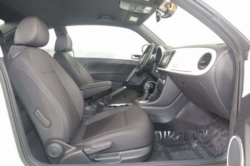 2016 Volkswagen Beetle