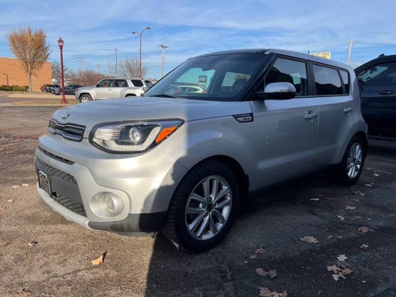 2019 Kia Soul +