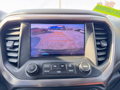 2017 GMC Acadia SLT-1