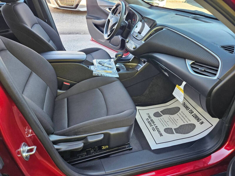 2024 Chevrolet Malibu LT