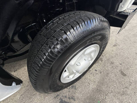 2012 Ford E-350