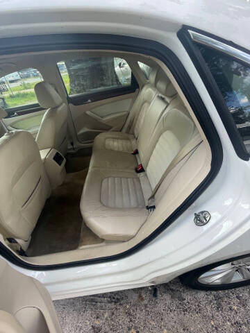 2013 Volkswagen Passat