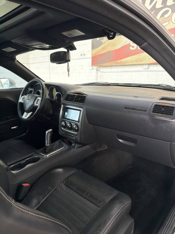 2012 Dodge Challenger R/T