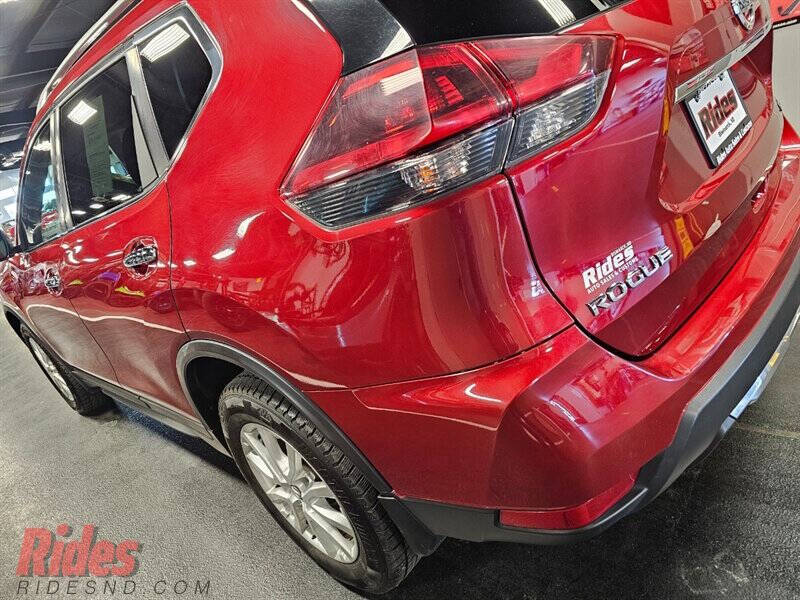 2019 Nissan Rogue SV