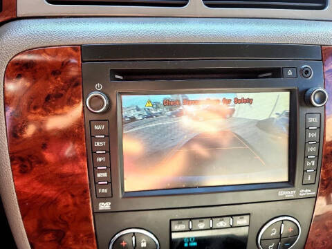 2013 Chevrolet Suburban LTZ