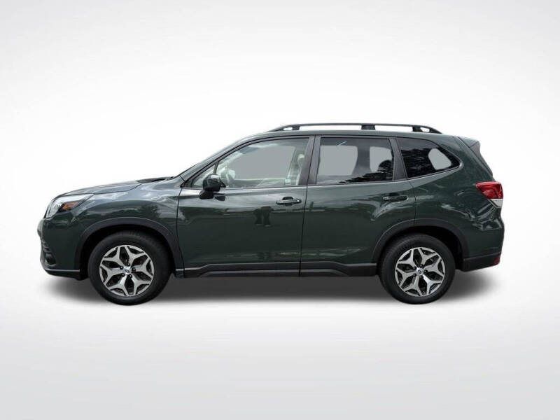 2022 Subaru Forester Premium