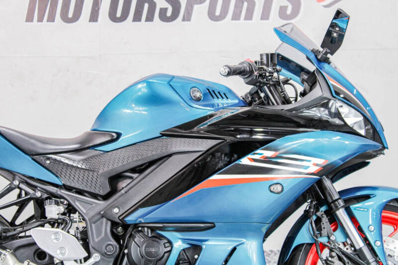 2021 Yamaha YZF-R3 ABS