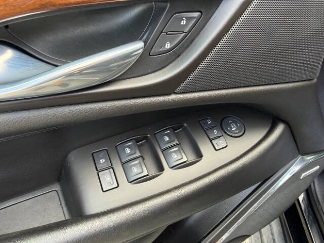 2015 Cadillac Escalade Luxury