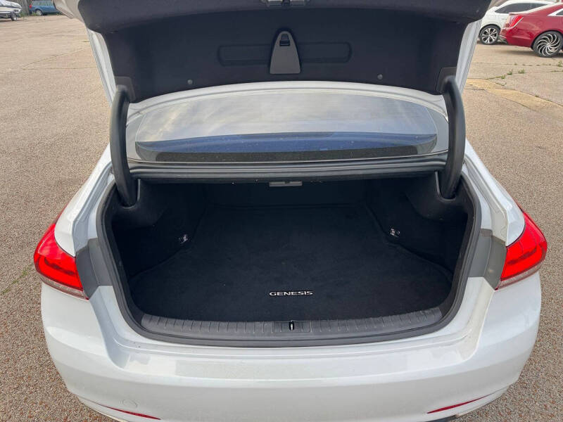 2015 Hyundai Genesis 3.8L