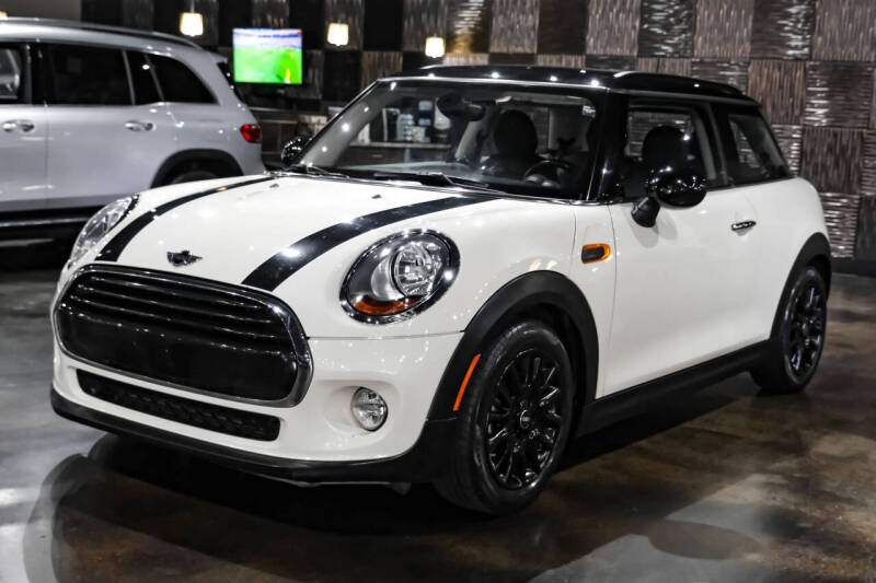 2017 MINI Hardtop 2 Door Cooper