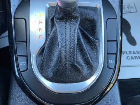 2022 Kia Forte GT Line