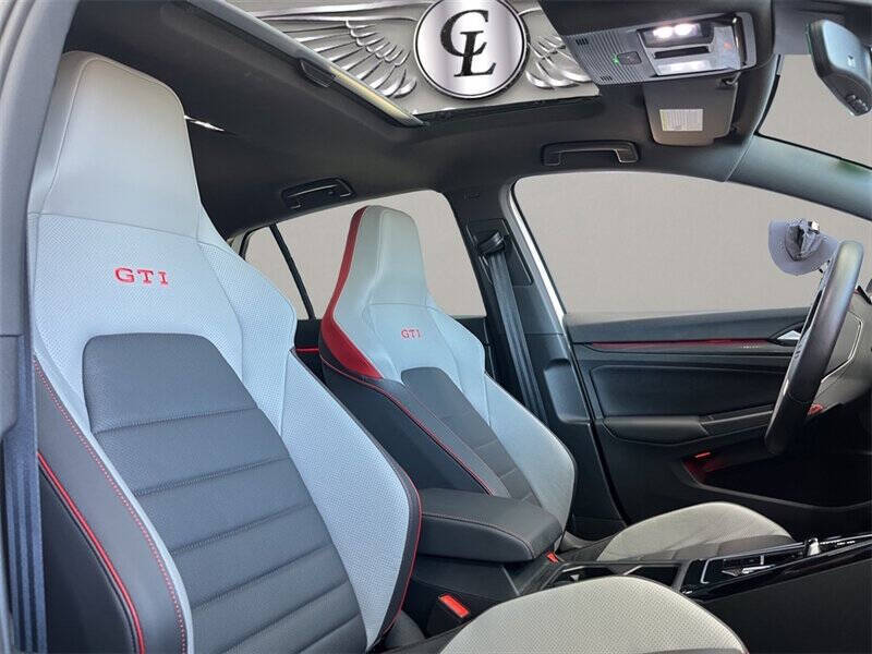 2024 Volkswagen Golf GTI Autobahn