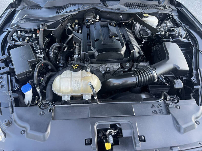 2020 Ford Mustang EcoBoost Premium