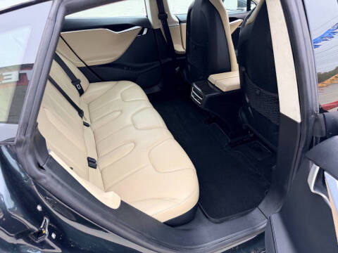 2013 Tesla Model S Performance