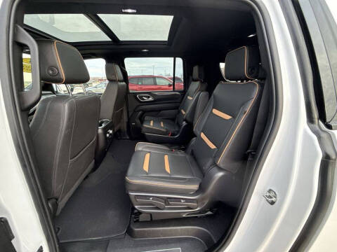 2023 GMC Yukon XL AT4