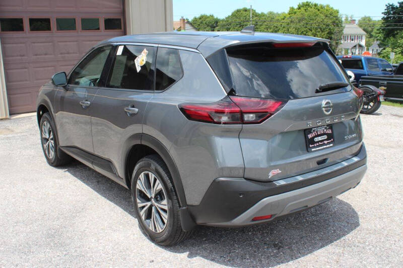 2021 Nissan Rogue SV
