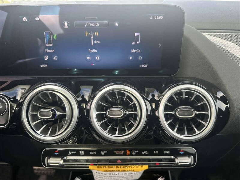 2025 Mercedes-Benz GLA GLA 250