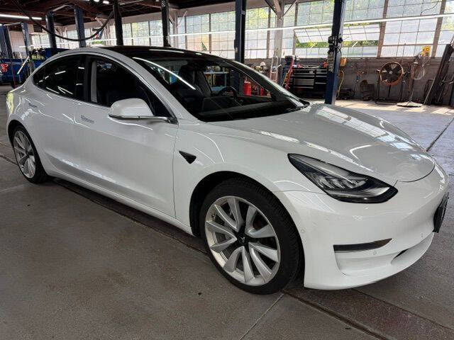 2020 Tesla Model 3 Standard Range Plus