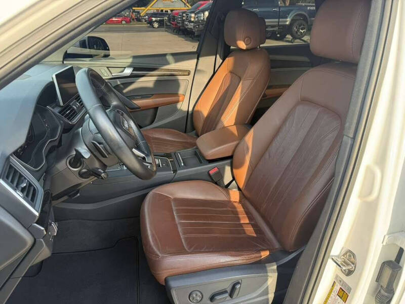 2018 Audi Q5 2.0T quattro Premium Plus