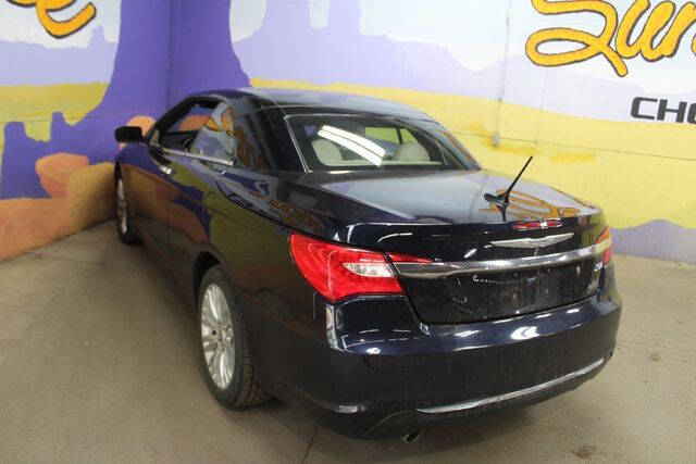 2012 Chrysler 200 Limited