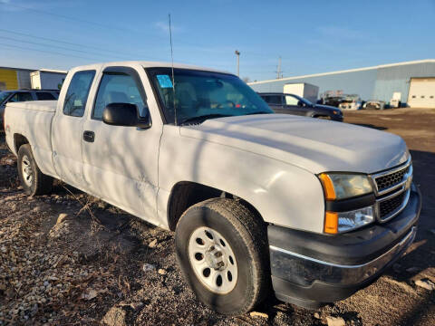 2006 Chevrolet Silverado 1500 for sale at COLONIAL AUTO SALES in North Lima OH