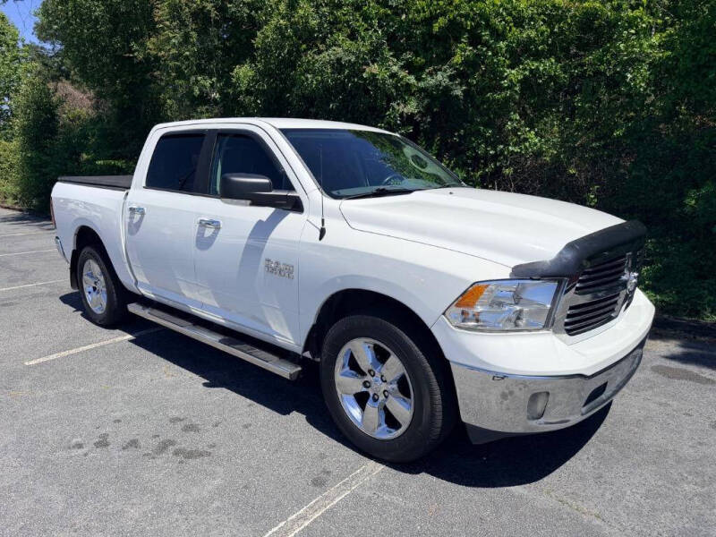 2015 RAM 1500 SLT