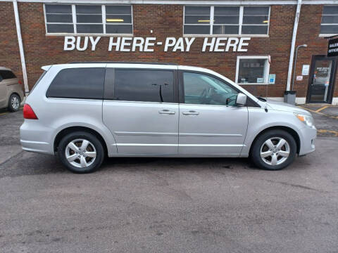 2011 Volkswagen Routan for sale at Kar Mart in Milan IL