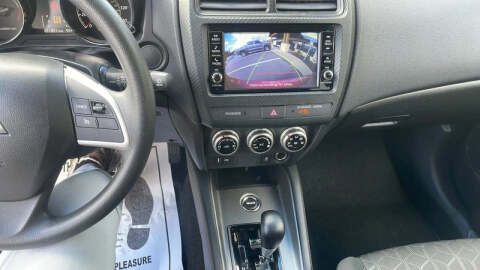 2024 Mitsubishi Outlander Sport S