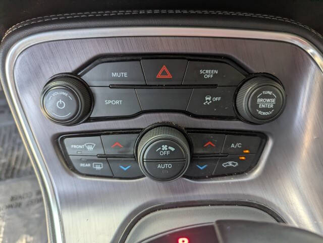 2018 Dodge Challenger SXT