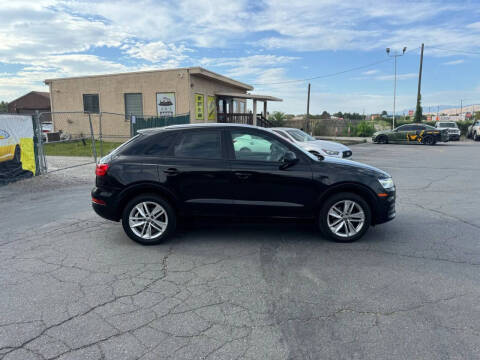 2017 Audi Q3 2.0T Premium