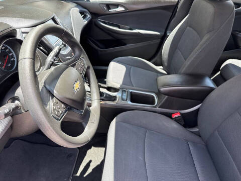 2017 Chevrolet Cruze LT Auto