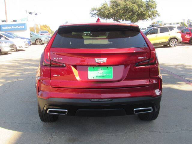 2024 Cadillac XT4 Premium Luxury