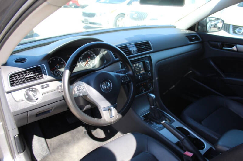 2015 Volkswagen Passat