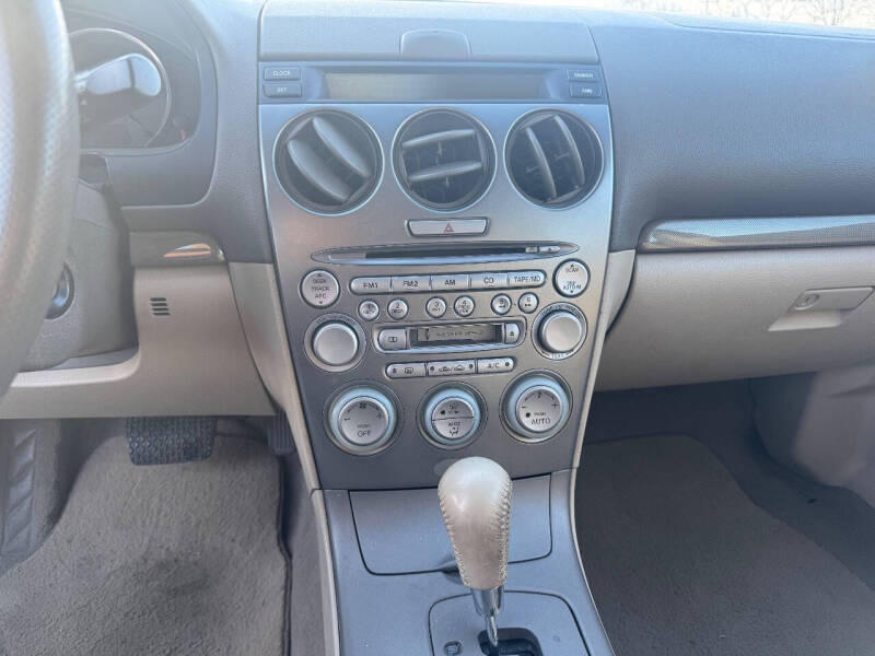 2004 Mazda MAZDA6 s