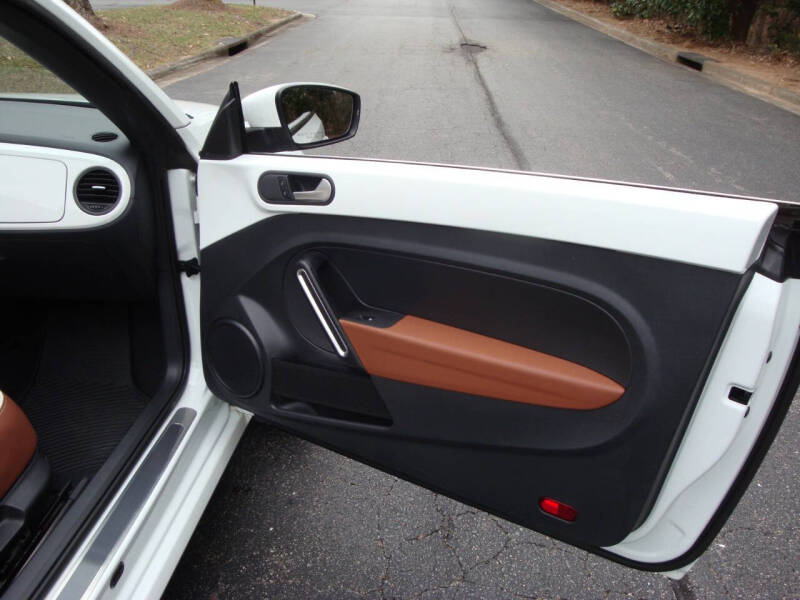 2017 Volkswagen Beetle Convertible 1.8T Classic