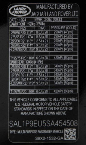 2025 Land Rover Range Rover Sport P360 SE