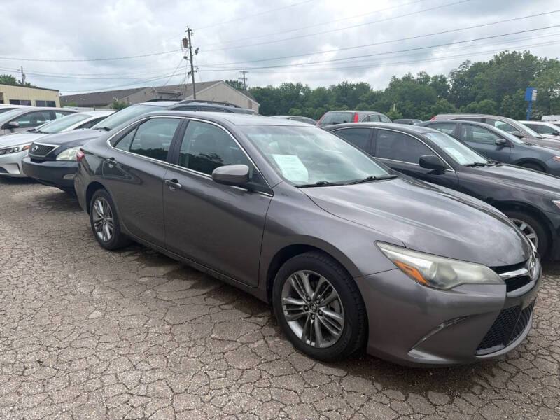 2016 Toyota Camry LE