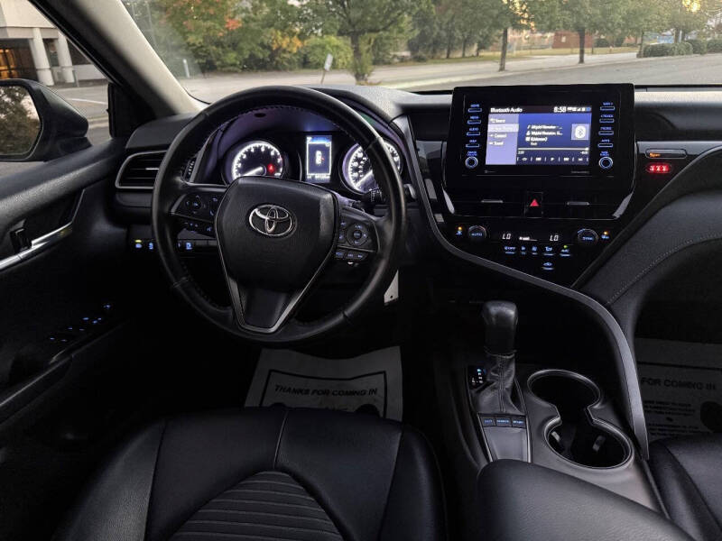 2023 Toyota Camry SE Nightshade