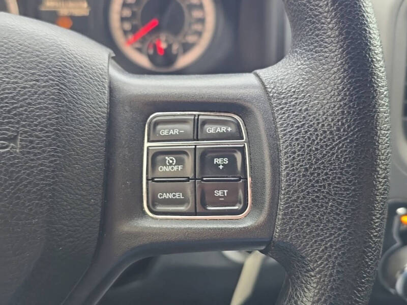 2017 RAM 1500 Express