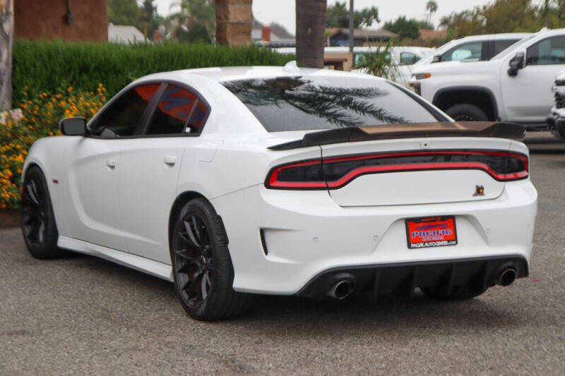 2018 Dodge Charger R/T Scat Pack