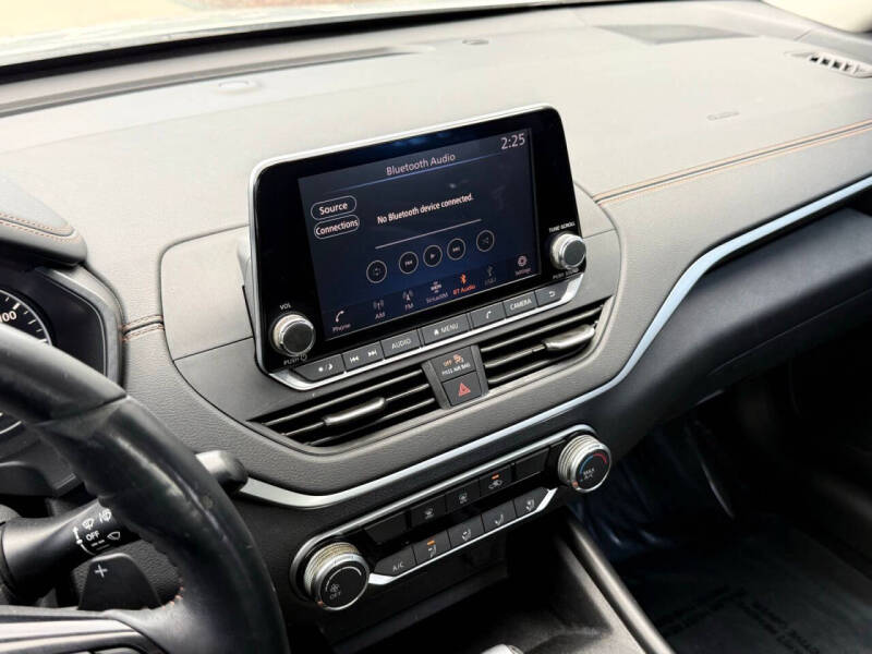 2019 Nissan Altima 2.5 SR
