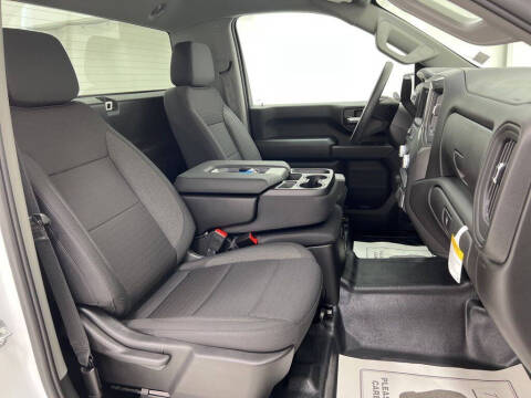 2025 GMC Sierra 2500HD Pro