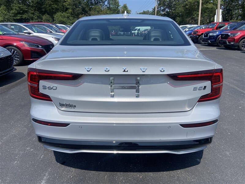 2025 Volvo S60 B5 Core