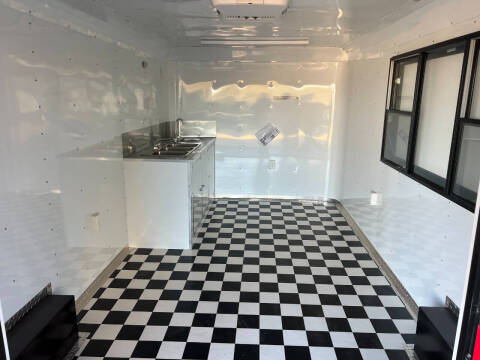 2024 Cargo Craft 22' PORCH CONCESSION