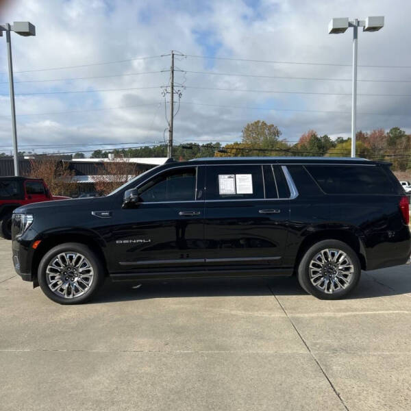 2023 GMC Yukon XL Denali Ultimate