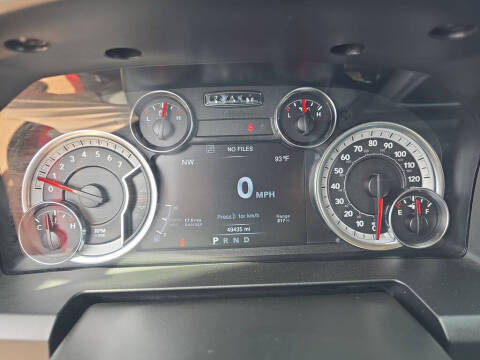 2023 RAM 1500 Classic SLT