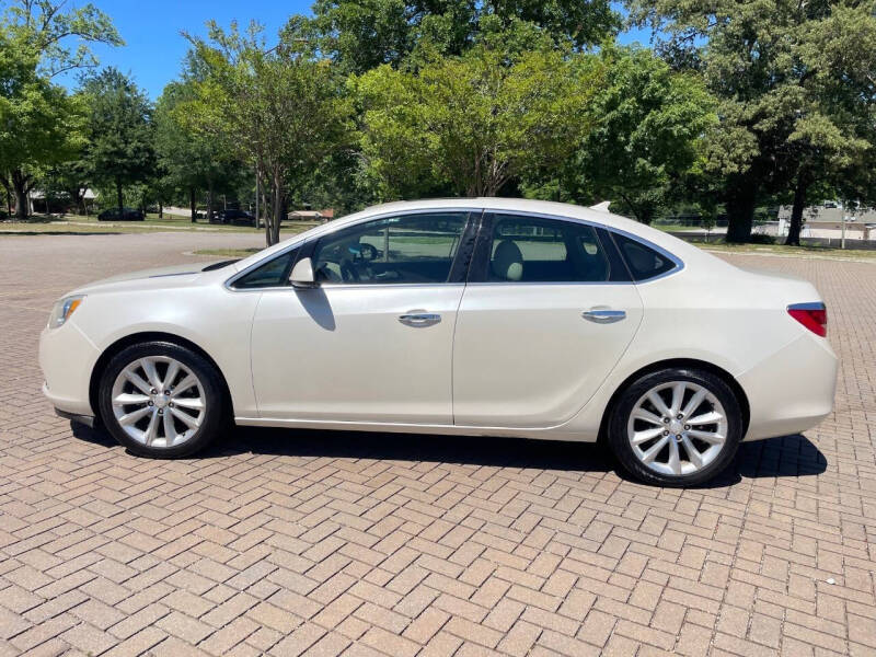 2013 Buick Verano Leather Group