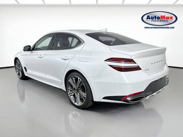 2025 Genesis G70