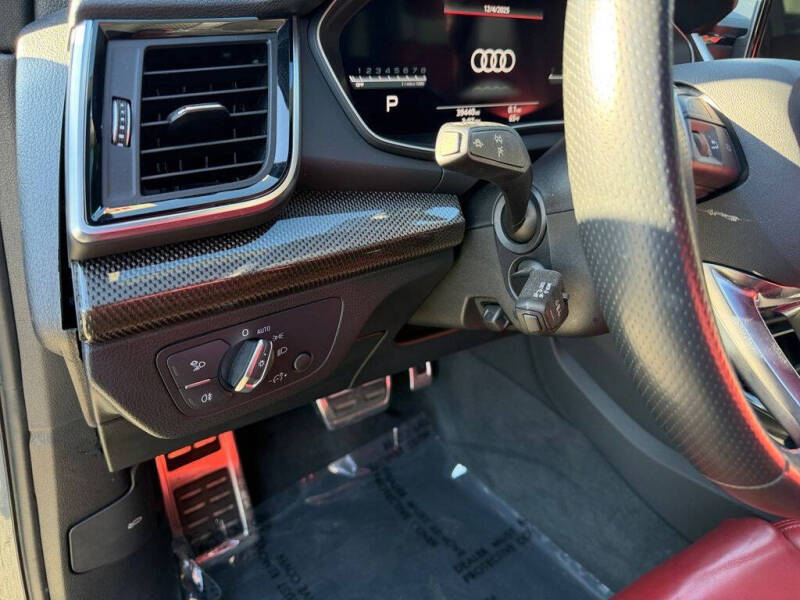 2022 Audi SQ5 3.0T quattro Premium Plus