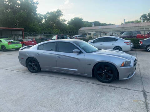 2013 Dodge Charger R/T Plus